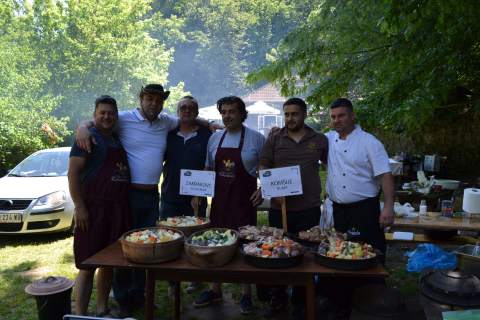 ТАКМИЧЕЊЕ У ПРИПРЕМАЊУ ЈЕЛА ИСПОД САЧА „САЧИЈАДА“