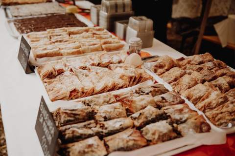 "ДАНИ БУНДЕВЕ"